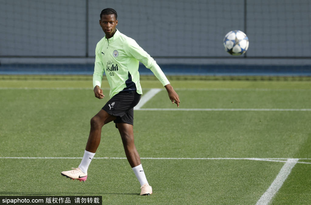 曼城迎回两大悍将!马尔穆什与艾特-努里伤愈归队,瓜帅迎来及时雨